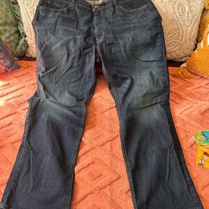 Men's Bug & Tall Levi’s 541 Jeans – Athletic Fit Dark Wash